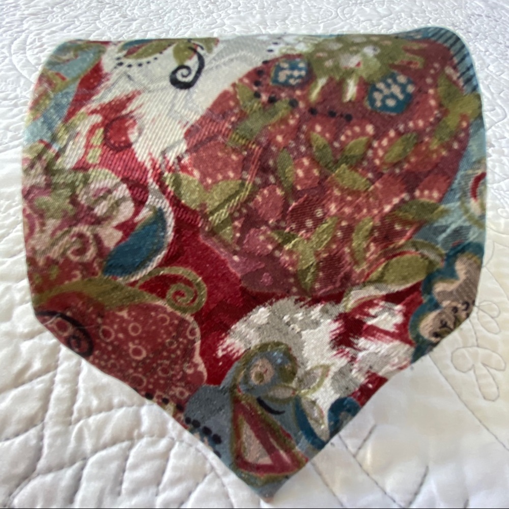 SALE 3/$10 Towncraft Multicolor Floral Water Color Print Tie